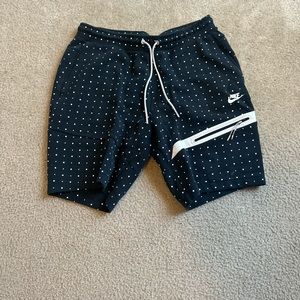 Nike tech fleece short